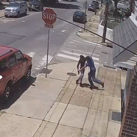 victim fights off armed attacker