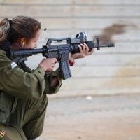 female-shooters1